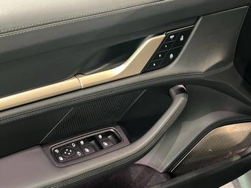 Porsche Taycan Turbo Cross Turismo — photo 19