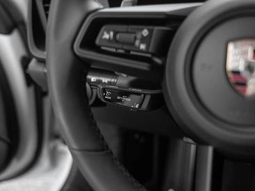 Porsche 911 Turbo S — photo 23