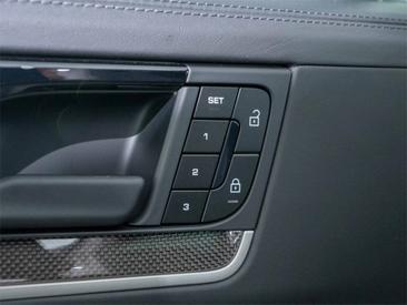 Porsche Cayenne III Turbo GT — photo 27