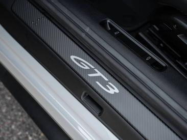 Porsche 911 Turbo S — photo 28
