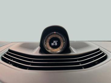 Porsche Taycan Turbo Cross Turismo — photo 30