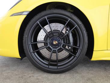 Porsche 911 Turbo S — photo 6