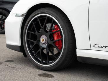 Porsche 997 II Carrera GTS — photo 10