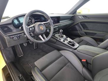 Porsche 911 Turbo S — photo 11