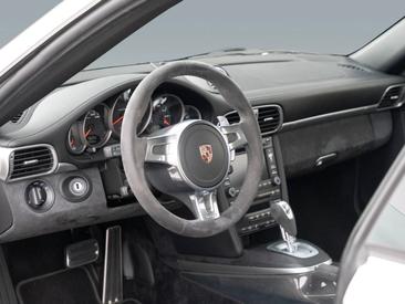 Porsche 997 II Carrera GTS — photo 15