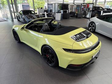 Porsche 992 II Carrera GTS Cabriolet — photo 13