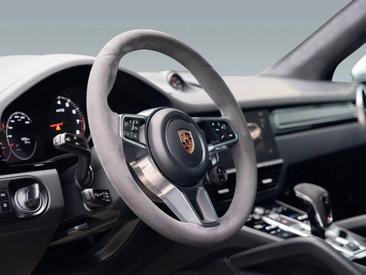 Porsche Cayenne III Turbo GT — photo 28