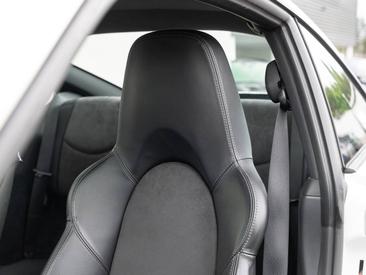 Porsche 997 II Carrera GTS — photo 19