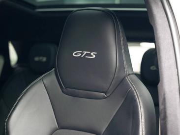 Porsche Cayenne III Turbo GT — photo 34