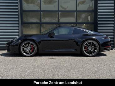 Porsche 992 I Carrera 4S — photo 2