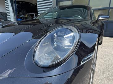 Porsche 992 I Carrera 4S — photo 9