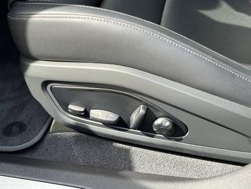 Porsche Taycan Cross Turismo Turbo — photo 26