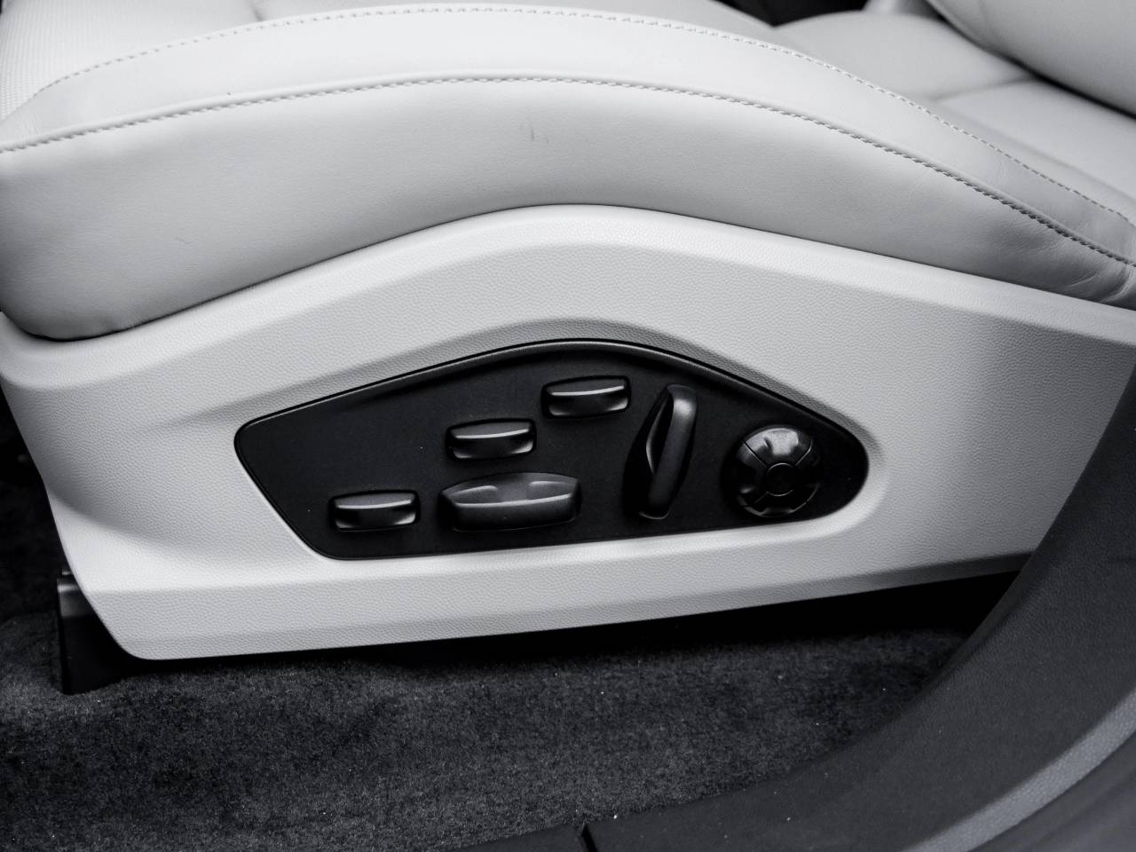Porsche Macan Electrique 4 - 2025 - Joinsteer - #24