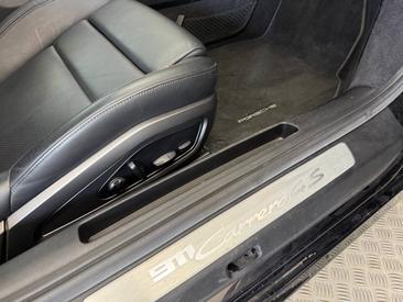 Porsche 992 I Carrera 4S — photo 32