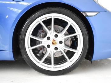 Porsche 911 R — photo 12