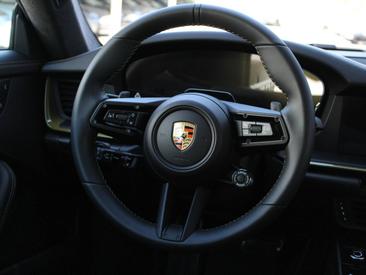 Porsche 992 II Spirit 70 — photo 16