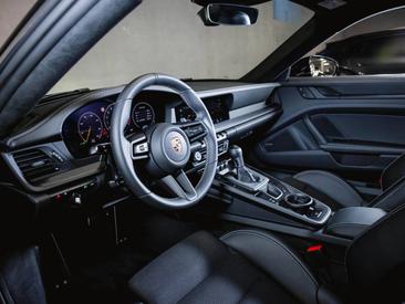 Porsche 911 Turbo S — photo 15