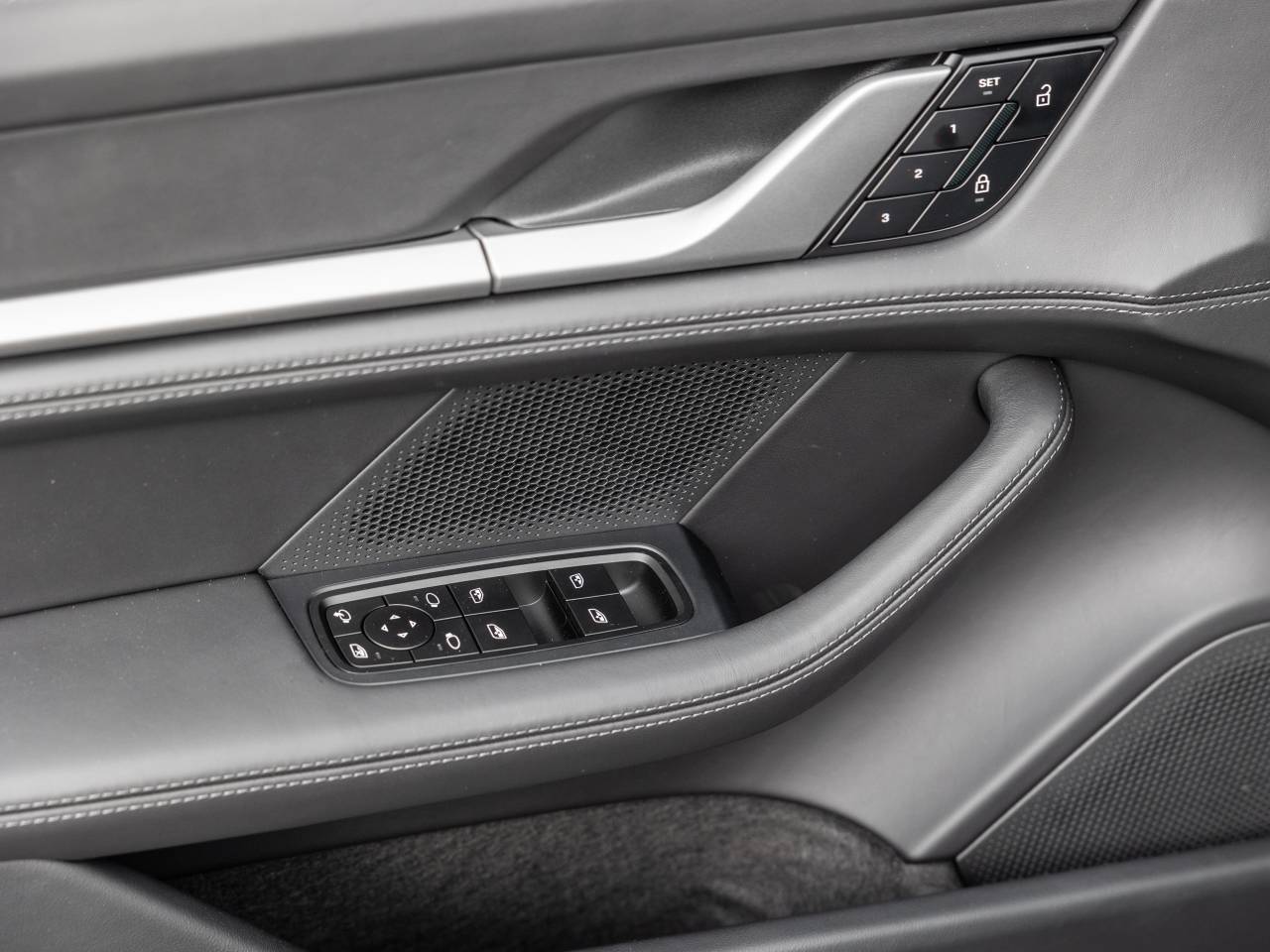 Porsche Taycan ph2 Sport Turismo - 2025 - Joinsteer - #23