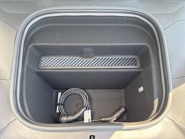 Porsche Cayenne E4 Turbo Electric — photo 10