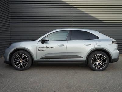 Porsche Macan GTS Electric