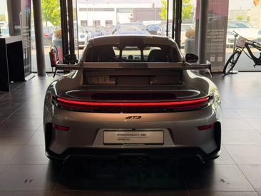 Porsche 911 Turbo S — photo 4