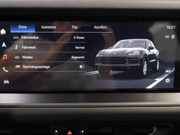 Porsche Cayenne III Turbo GT — photo 27