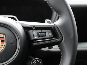 Porsche Cayenne III Turbo GT — photo 24