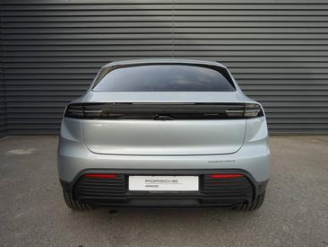 Porsche Macan GTS Electric — photo 4