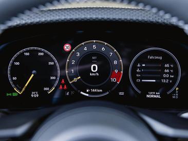 Porsche 911 Turbo S — photo 26