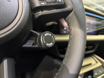 Porsche Macan GTS Electric — photo 22