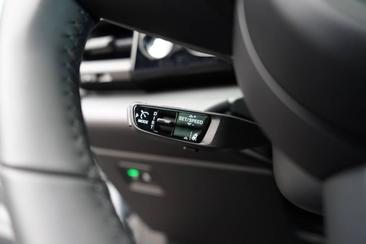 Porsche Macan GTS Electric — photo 19