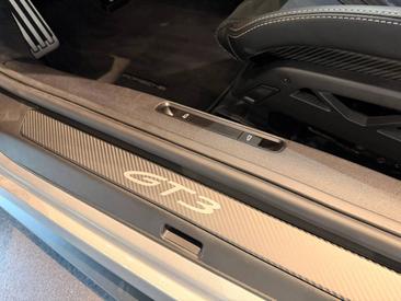 Porsche 911 Turbo S — photo 27