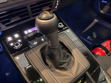 Porsche 911 Turbo S — photo 30