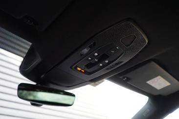 Porsche Macan GTS Electric — photo 29