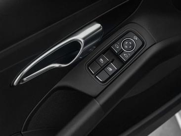 Porsche 718 Cayman III Base — photo 23