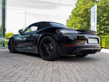 Porsche 718 Boxster GTS — photo 2