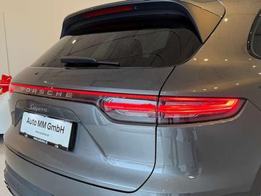 Porsche Cayenne III E-Hybrid — photo 13