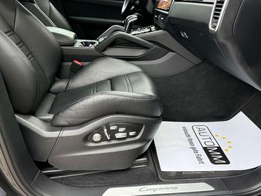 Porsche Cayenne III E-Hybrid — photo 30