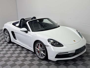 Porsche Boxster GTS — photo 9