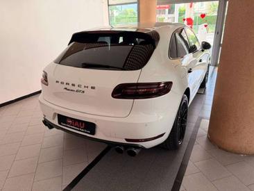 Porsche Macan Electrique GTS — photo 4