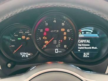Porsche Macan Electrique GTS — photo 8