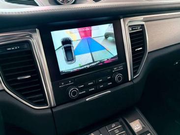 Porsche Macan Electrique GTS — photo 10