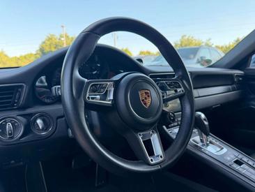 Porsche 911 Targa Targa 4 GTS — photo 10