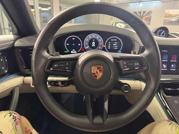 Porsche Panamera — photo 5