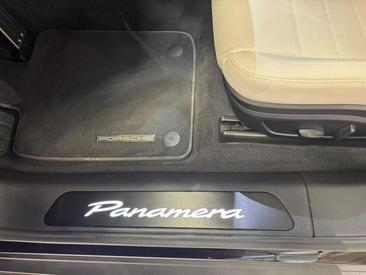 Porsche Panamera — photo 9