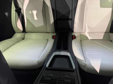 Porsche Panamera — photo 11