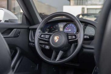 Porsche 911 Cabriolet Carrera — photo 13