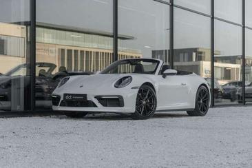 Porsche 911 Cabriolet Carrera — photo 27