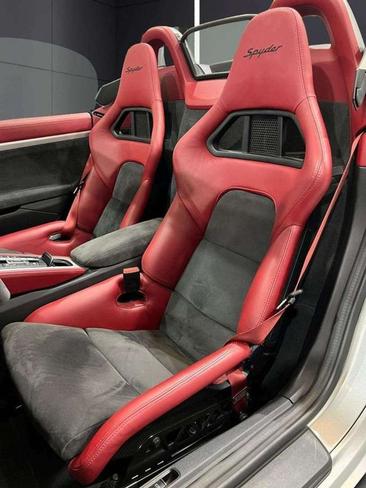 Porsche 718 Cabriolet Spyder — photo 5