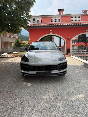 Porsche Cayenne III Turbo GT — photo 3